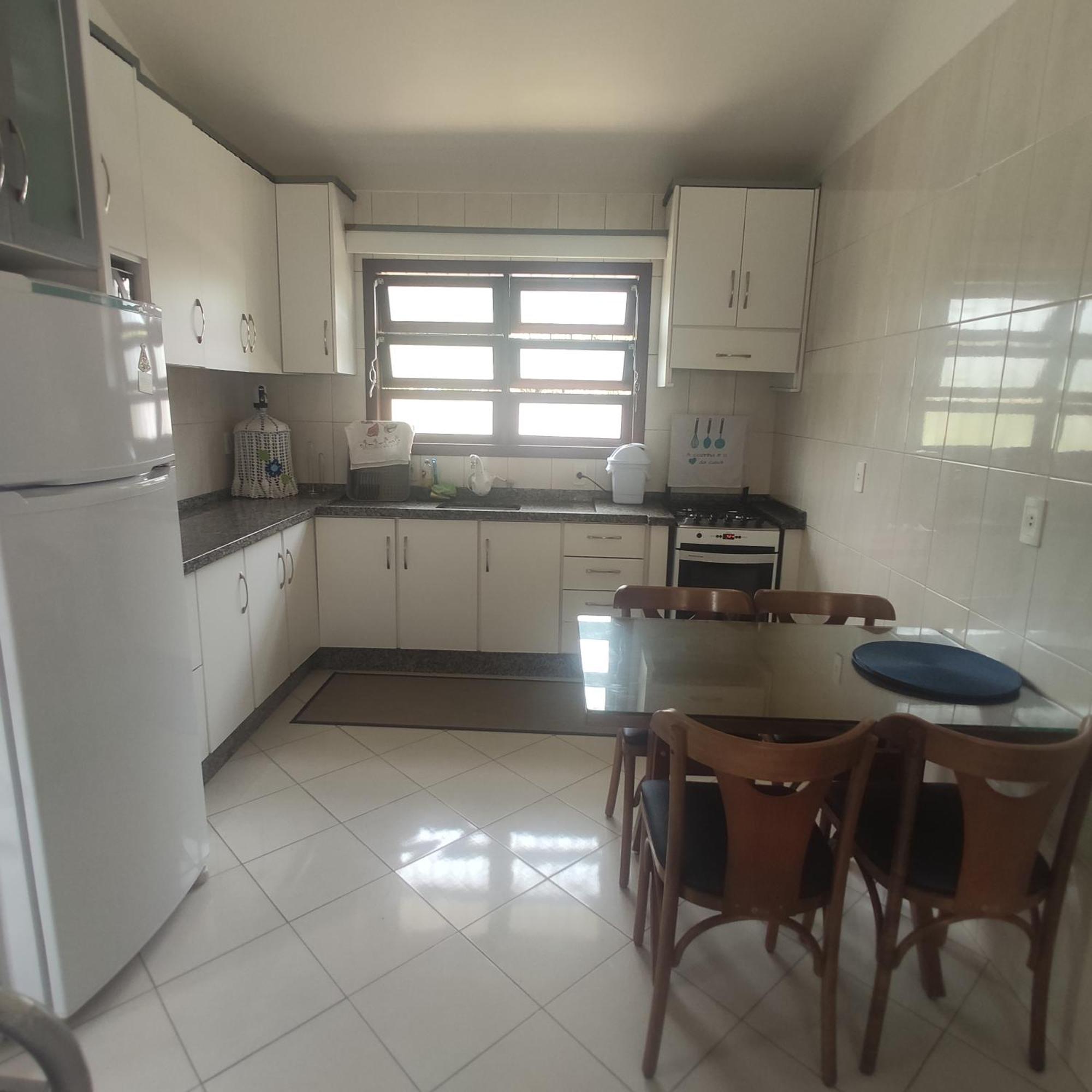 Casa De 2 Quartos Na Praia Da Joaquina フロリアノポリス エクステリア 写真